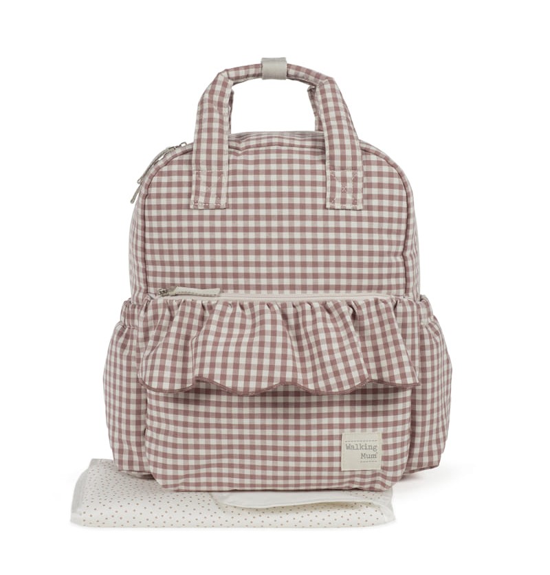 Walking Mum by Pasito a...